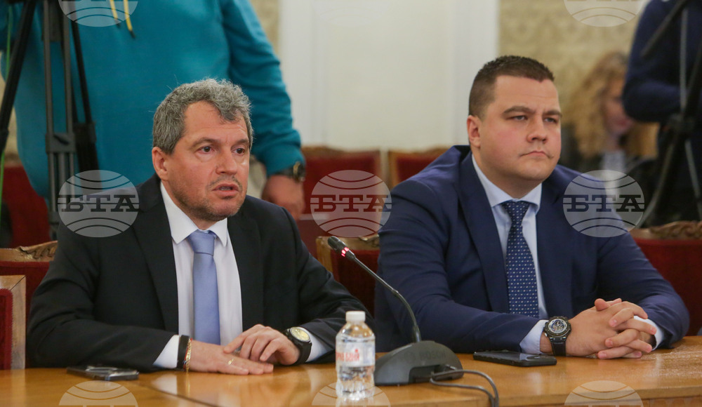 Парламент - ГЕРБ-СДС - ИТН- среща