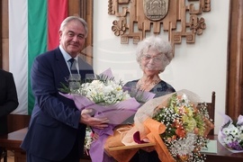 Плевен - празник - почетни граждани