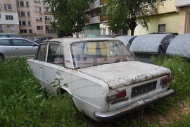 Разград - изоставени коли - стикери