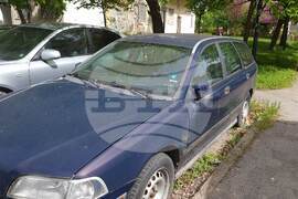 Разград - изоставени коли - стикери