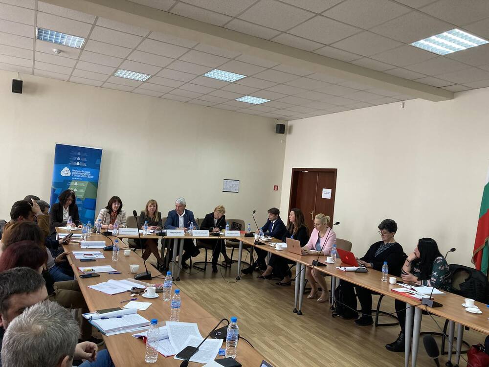 ИСС със становище за изменения и допълнения в Закона за професионално образование и обучение и анализ за предизвикателствата пред свободния пазар на електроенергия