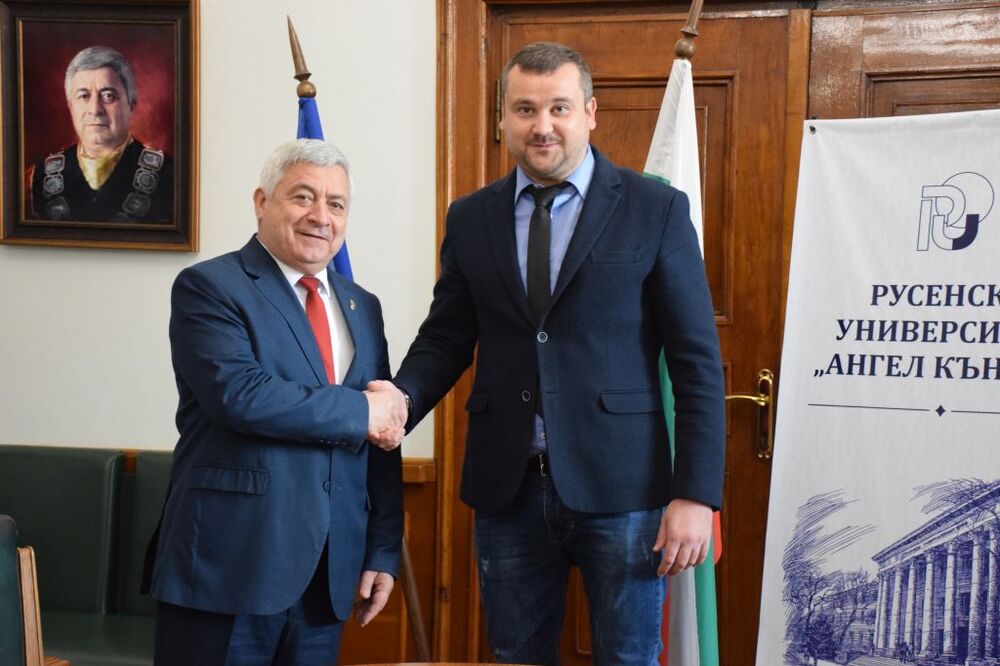 Русенският университет ще си сътрудничи с Асоциацията за международно обществено развитие /АМОР/ и Асоциацията на младите учени
