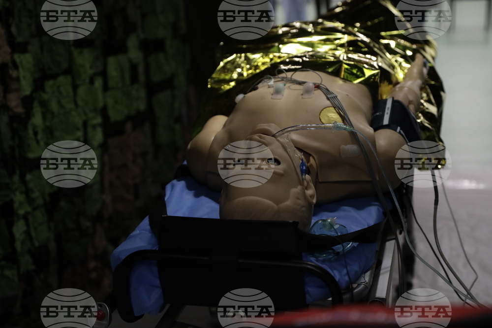 ВМА - Спешна медицинска помощ по въздуха - база за обучение