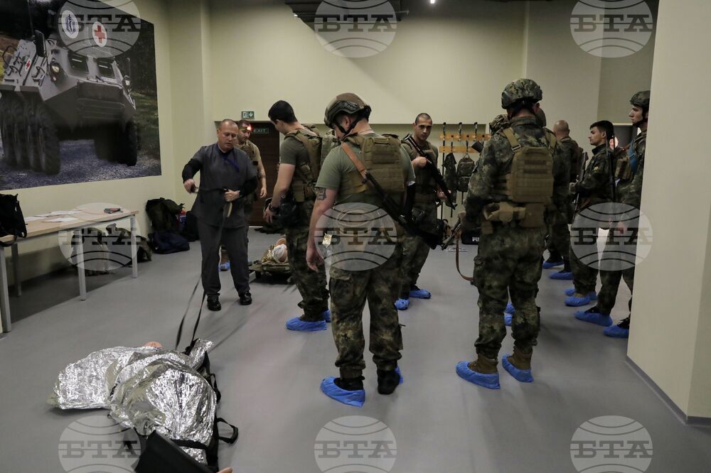 ВМА - Спешна медицинска помощ по въздуха - база за обучение