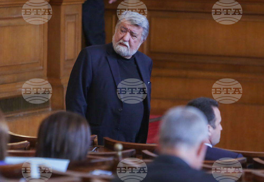 Парламент - заседание - Вежди Рашидов