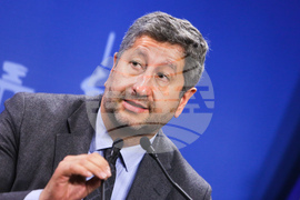 Парламент - "ПП - ДБ" - брифинг