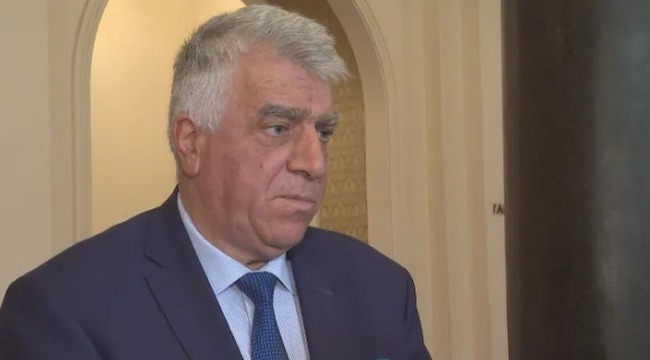 Проф. Румен Гечев: Имаме пълно разминаване с ГЕРБ по фискалната и външната политика