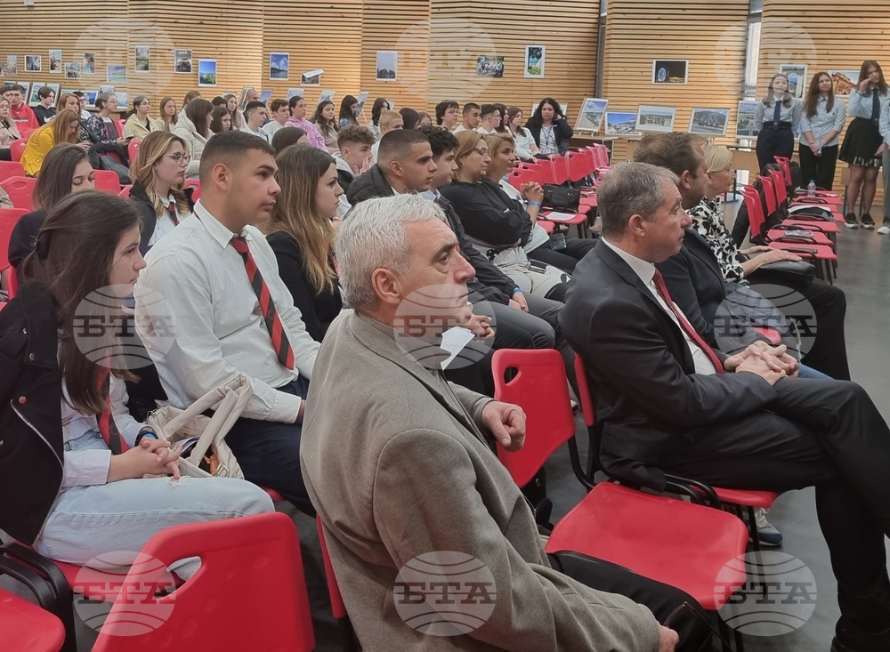 Варна - среща на училища посланици на Европейския парламент от Североизточна България