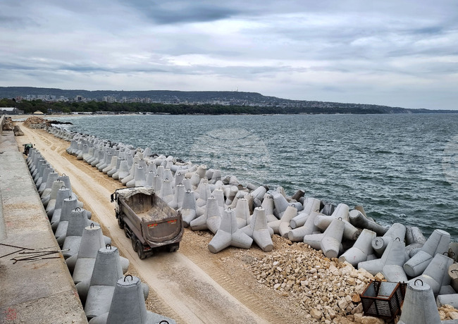 Former Government Vessel to Become Smart Artificial Reef