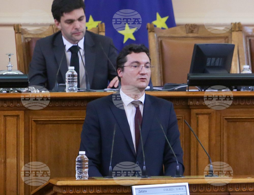 Парламент - заседание - Крум Зарков