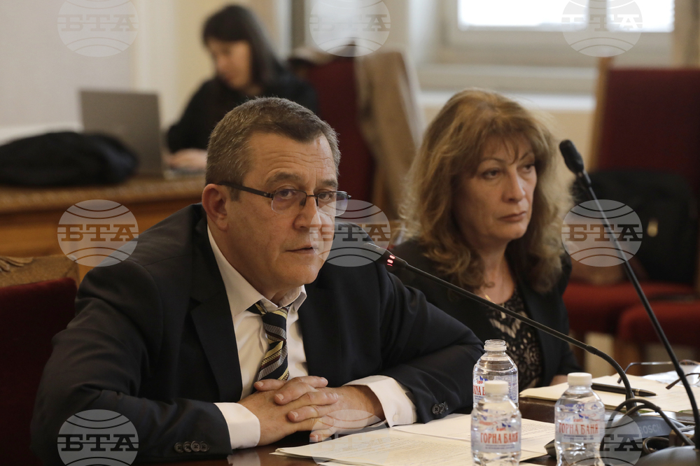 Парламент - Комисия по образованието и науката - заседание