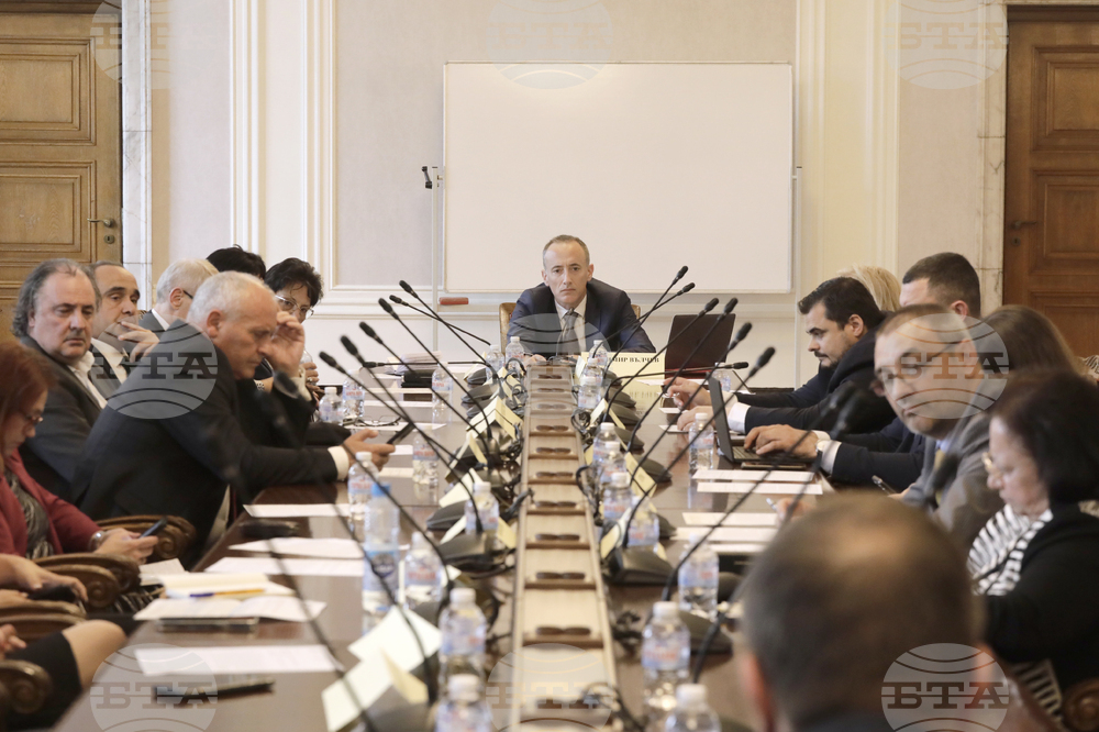 Парламент - Комисия по образованието и науката - заседание