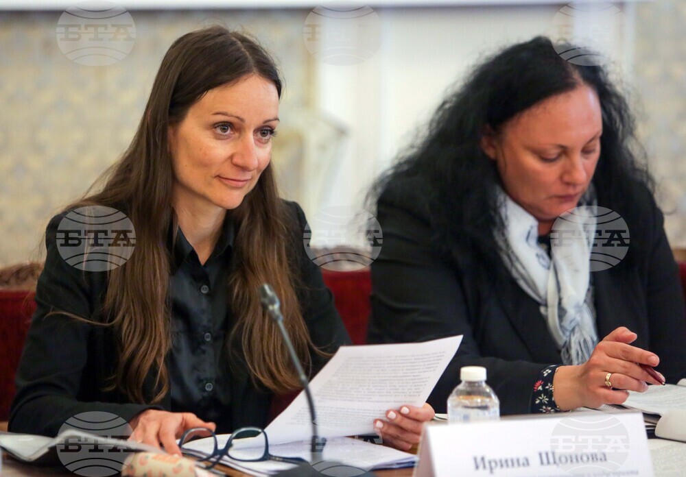 Парламент - Комисия по икономическа политика и иновации