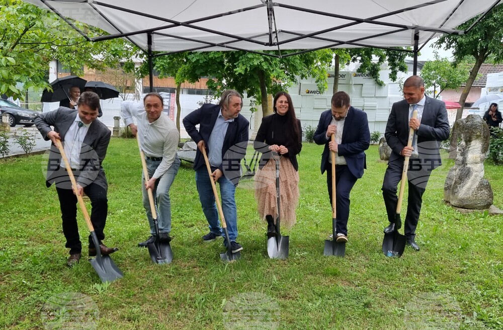 Село Кунино - Професионална гимназия по каменообработване - първа копка