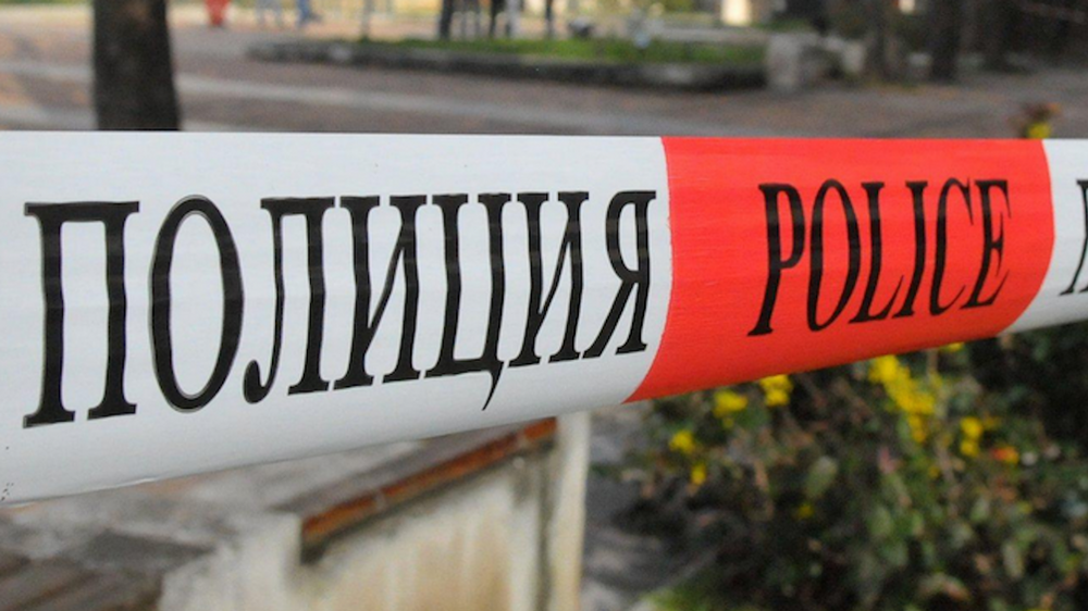 Задържаха мъж за обири на детски градини