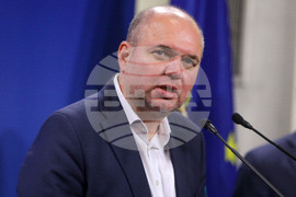 Парламент - ПП - ДБ - брифинг