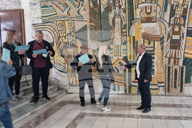 Добрич - връчване на сертификати на украински граждани