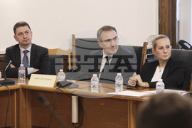 Парламент - Комисия по транспорт и съобщения