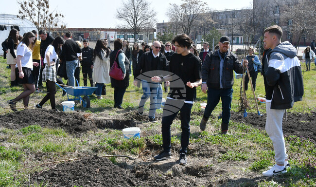 Хасково - Еразъм - гимназия