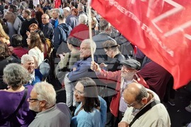 Гърция - площад „Синтагма" - митинг