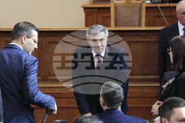 Парламент - заседание - Мустафа Карадайъ