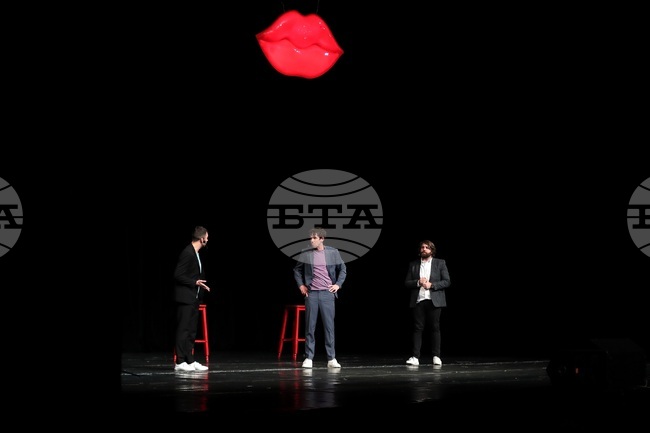 "Отчаяни съпрузи" излязоха за първи път на сцената в зала 1 на НДК