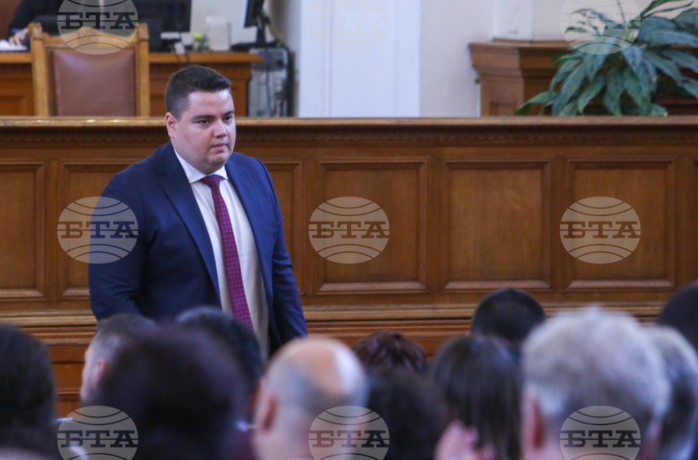 Парламент - заседание - Стою Стоев