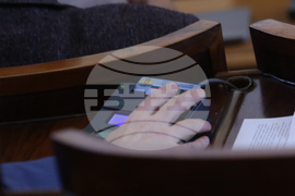 Парламент - заседание - гласуване