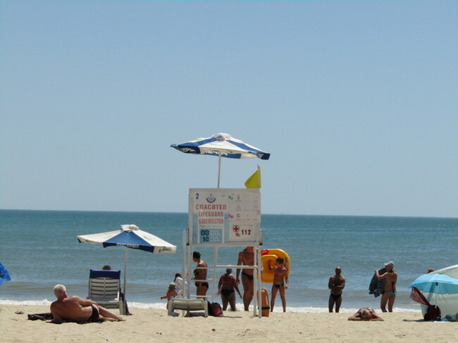 Областна администрация Добрич: Областният управител обяви обществена поръчка за избор на изпълнител на водноспасителна дейност за 4 неохраняеми плажа