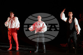 Монтана - театър - „Хамлетмашина“