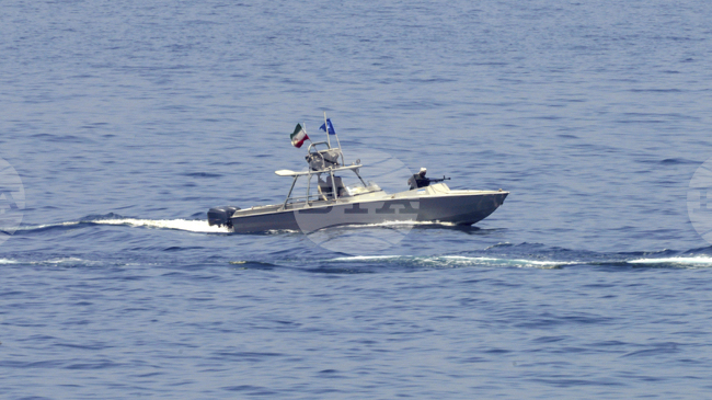 Иран съобщи, че чуждестранен танкер, превозващ контрабандно гориво, е бил задържан в Персийския залив