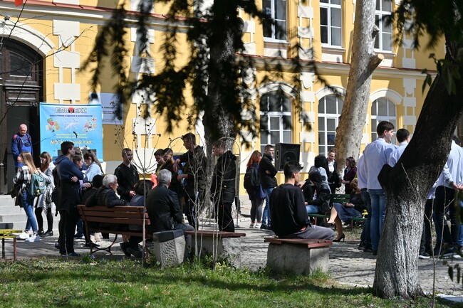 Additional BGN 4.4 Mln Approved for Students' and Teachers' Recreation