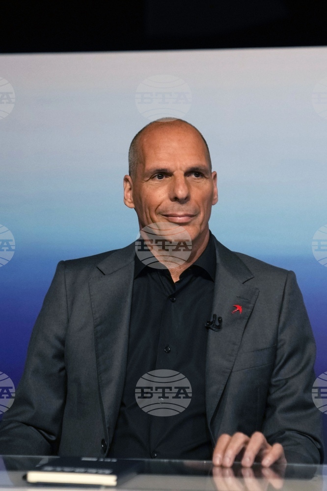 Бившият гръцки финансов министър Янис Варуфакис потвърди, че е бил извикан на разпит заради коментари за употреба на наркотици в миналото 