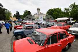 Кубрат - автомобили - ретро парад