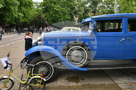 Кубрат - автомобили - ретро парад