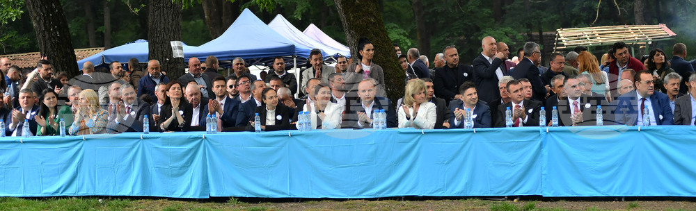 Село Малък Поровец - събор "Демир баба теке"