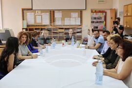 Кипър - Илияна Йотова - българско училище - посещение