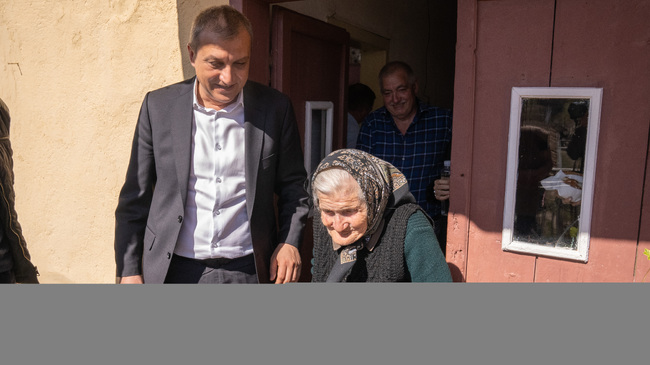 Миропа Таскова от село Бучино навърши 101 години. Кметът Илко Стоянов я поздрави по повод личния й празник