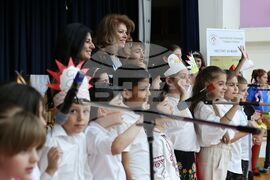 Кипър - Илияна Йотова - българско училище - тържество