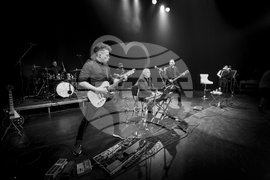 Лили Иванова с бутиков концерт в Народен театър „Иван Вазов“