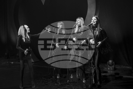 Лили Иванова с бутиков концерт в Народен театър „Иван Вазов“