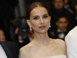 France Cannes 2023 May December Red Carpet