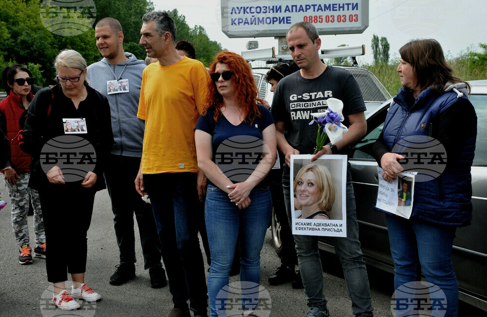 Бургас - протест срещу войната по пътищата