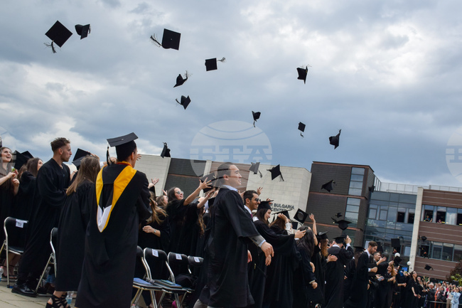 Благоевград - Американски университет - випуск 2023 - дипломи