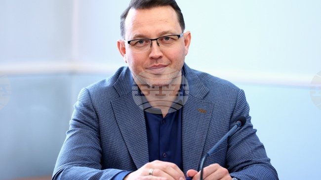 Детската болница в Бургас вероятно ще започне дейността си в активния летен сезон, каза д-р Благомир Здравков