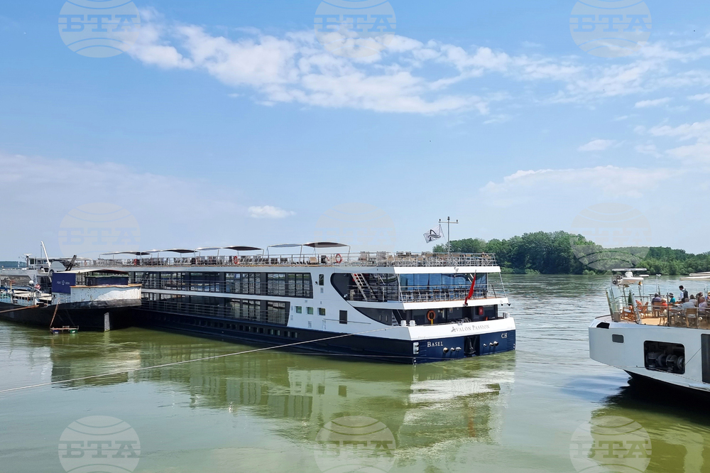 Видин - туристически сезон - кораби по Дунав