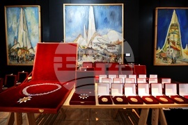 Награди "Златен век"