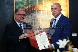 Награди „Златен век"