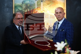 Награди „Златен век"