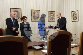 Румен Радев - Мария Габриел - мандат